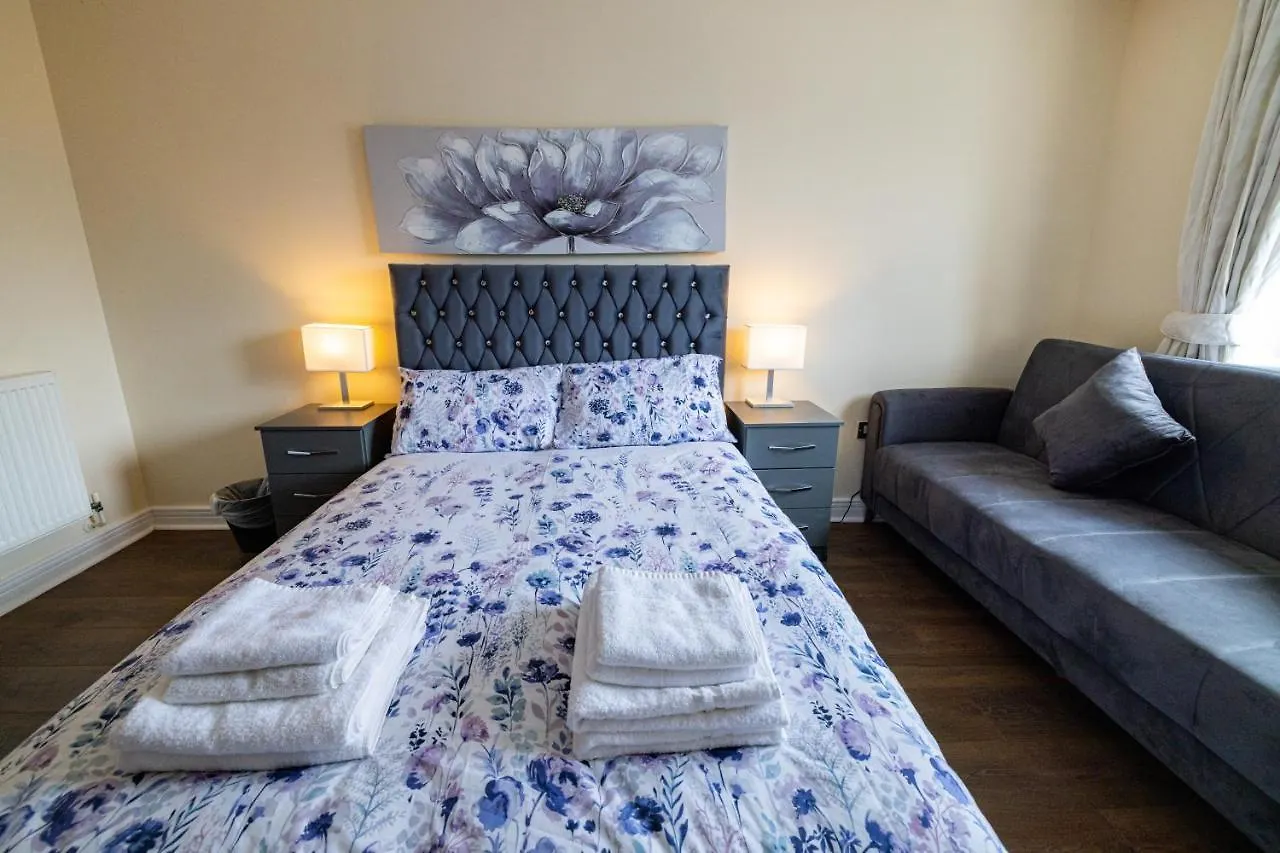 Two Bed Apartment Near Canary Wharf Londýn 0*,  Velká Británie