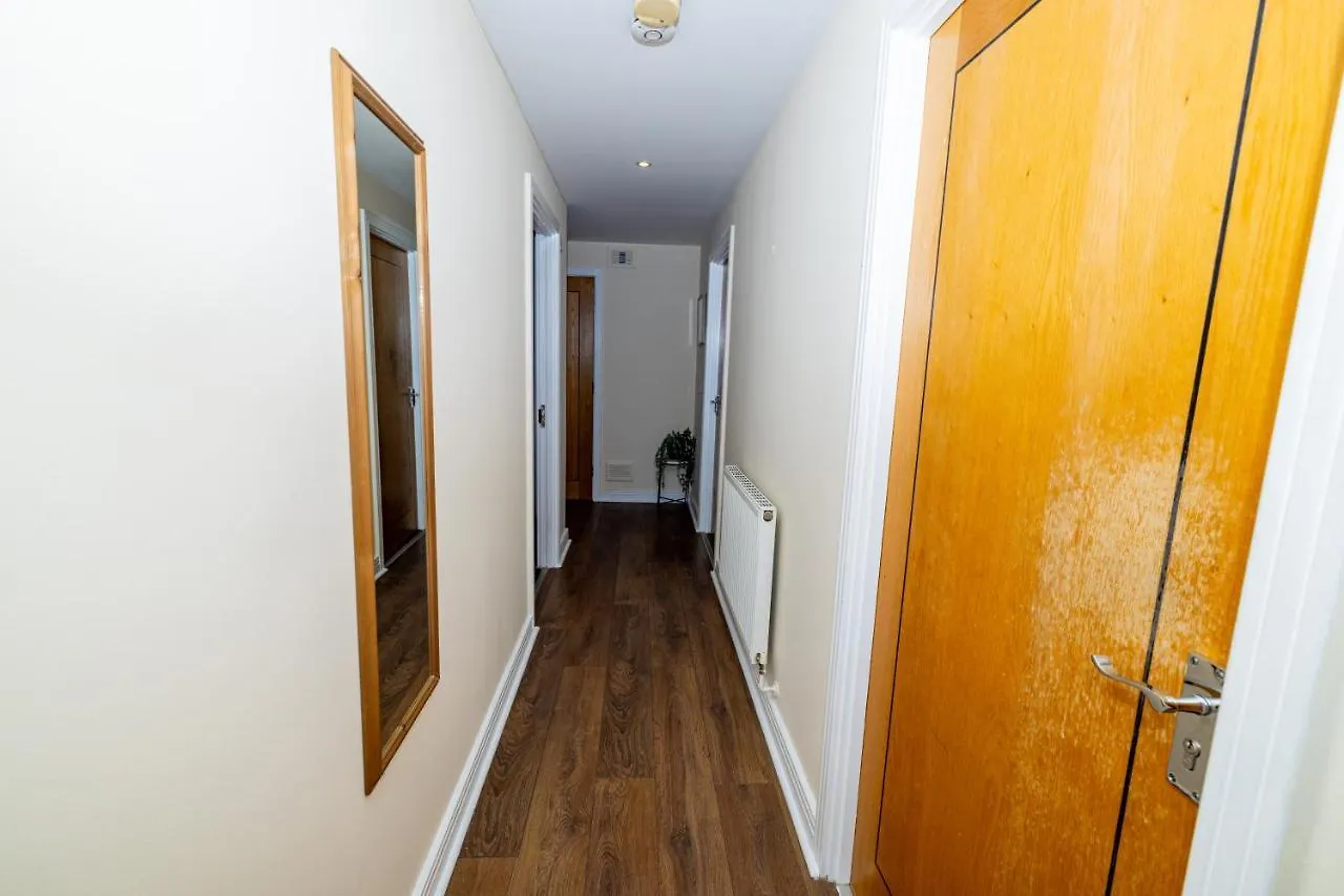 Two Bed Apartment Near Canary Wharf Londýn Velká Británie